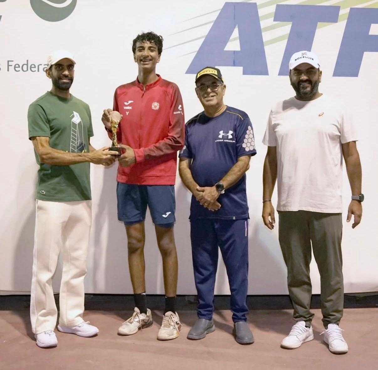 لاعب وزارة الداخلية للتنس أحمد السيد يحقق التصنيف الأول آسيوياً تحت 16 عاماً كأول إنجاز من نوعه<